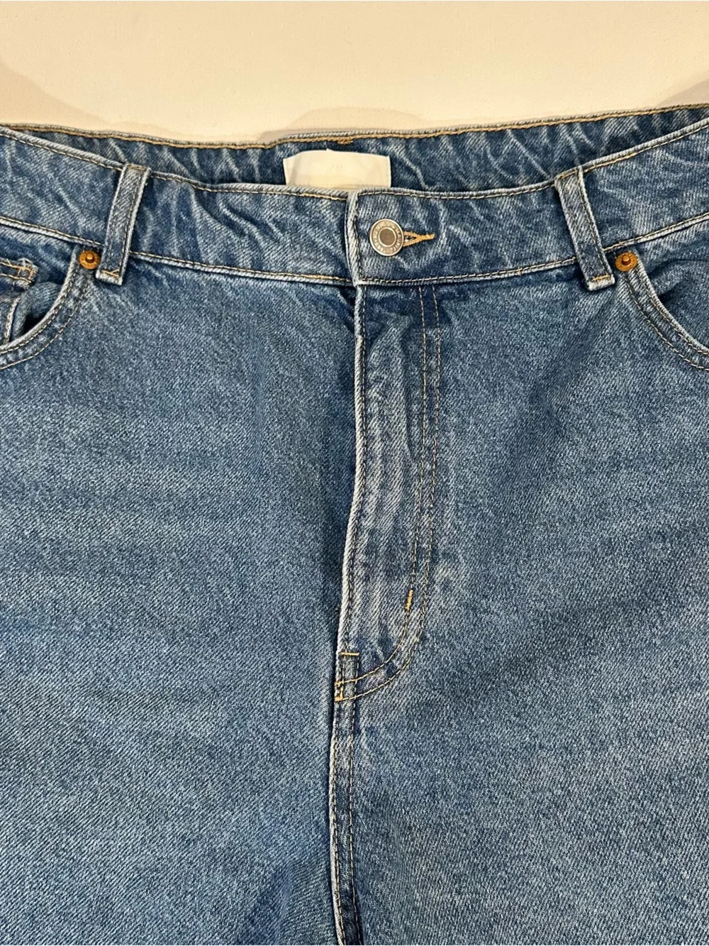 H&M WOMENS DENIM SHORTS